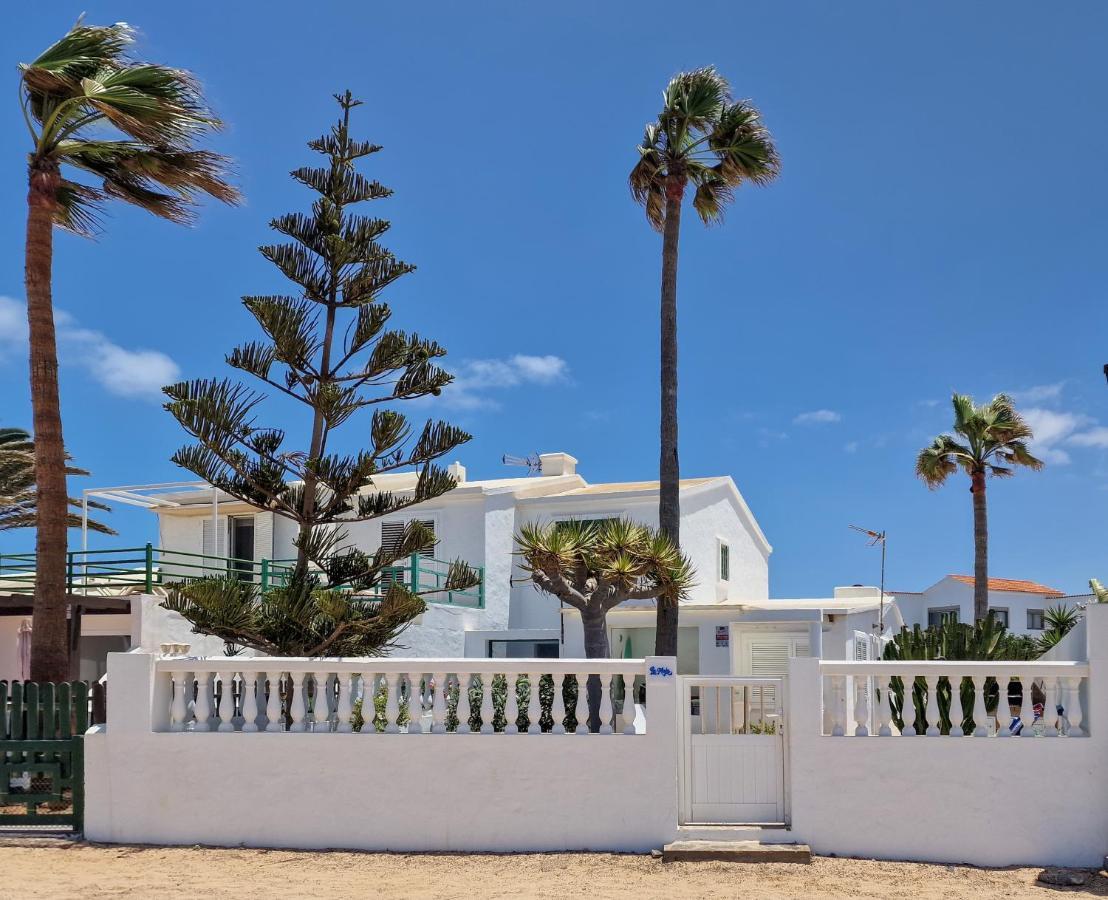 Villa La Maja Beachfront Коральео Экстерьер фото